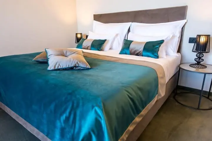 Hostel Habibi Come Tu Silver Gate Diocletians Palac Split Hırvatistan
